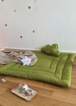 tapis matelassé vert