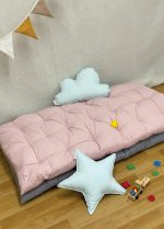 matelas de sol rose poudré