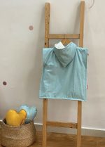 Poncho vert pastel