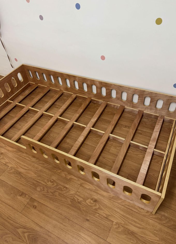 Lit Montessori 90x190cm avec sommier